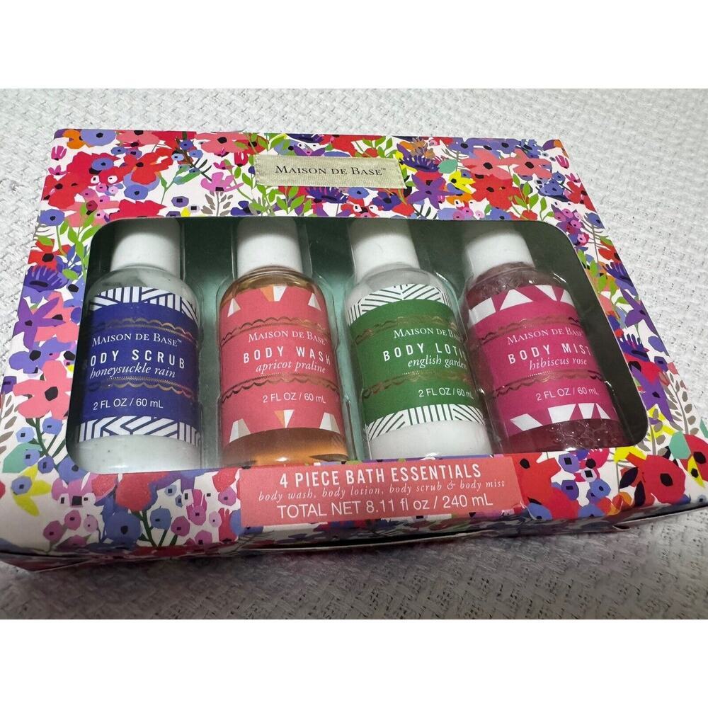 Maison De Base MSRP $40 Box Set Of 4 Bath Essentials Body Wash Lotion Mist Scrub